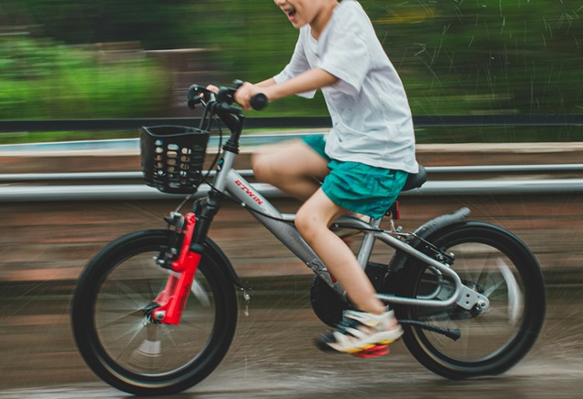 自転車操業って何？その仕組みと背景