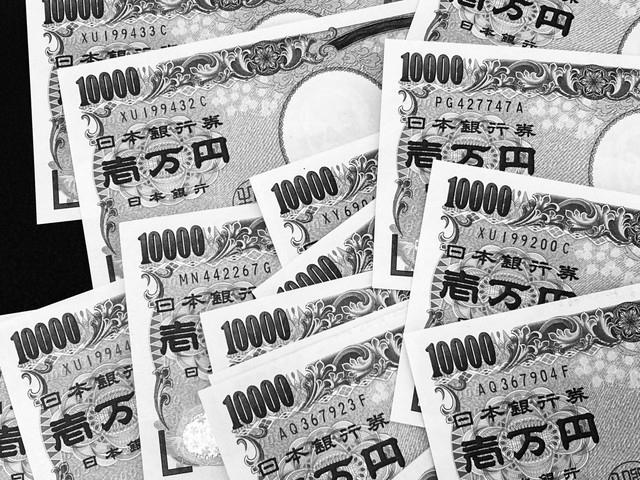 中小消費者金融の取り立ては厳しい？ヤミ金との違いも解説！